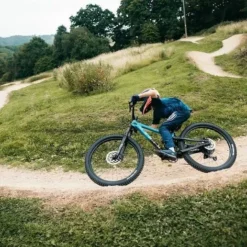 MARIN Bikes RIFT ZONE JR 26" Full Susp. MTB 2023 -Thule || Croozer || MOUNTAIN BUGGY Verkäufe 23 rz26 action 4