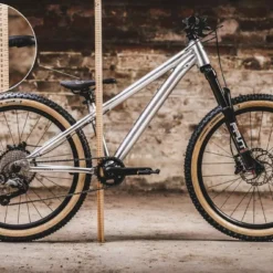 Early Rider, Hellion 24, MTB/Downhill Kinderrad 2023 -Thule || Croozer || MOUNTAIN BUGGY Verkäufe hellion 24