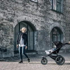 Thule Glide 2 Jet Black 12 Thule Glide 2 Jet Black -Thule || Croozer || MOUNTAIN BUGGY Verkäufe thule urban glide 2 ls copenhagen 2
